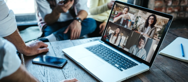 Coaching et formation en ligne pour les dirigeants de salons de coiffure et instituts